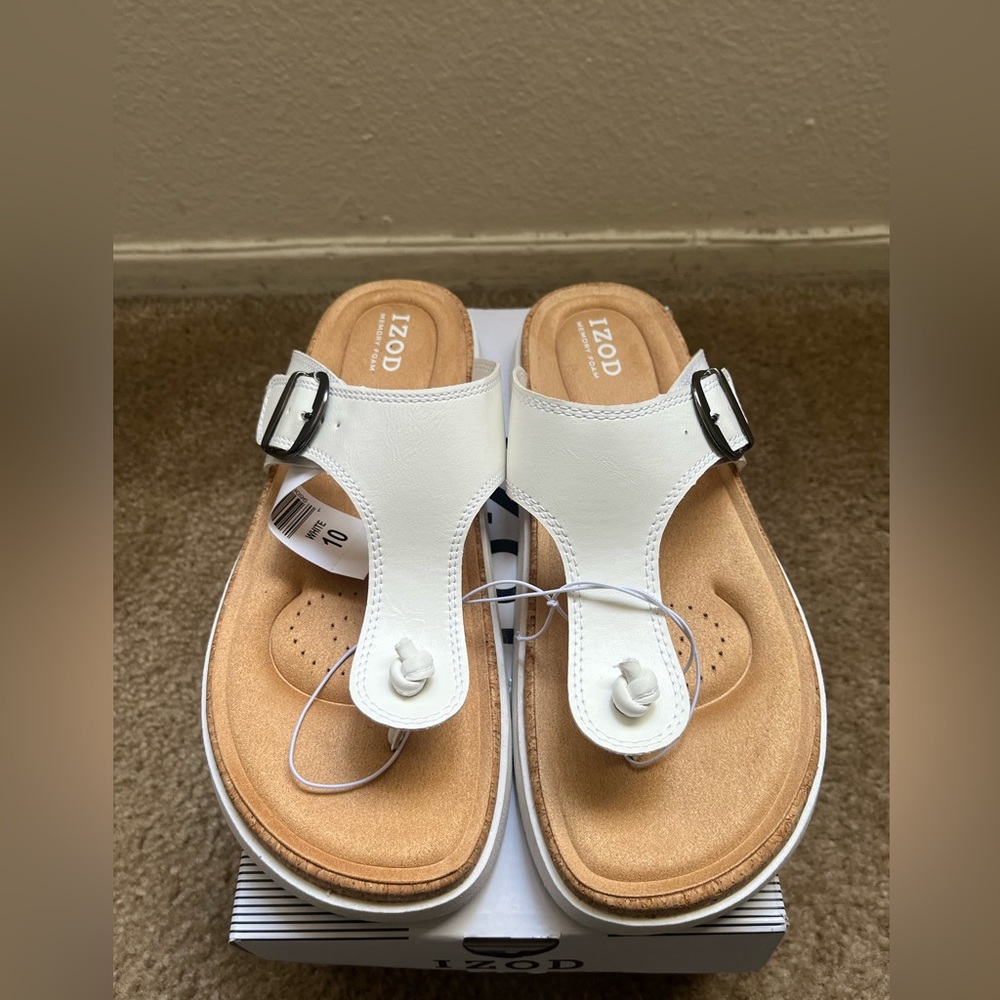Izod Womens Sandals.